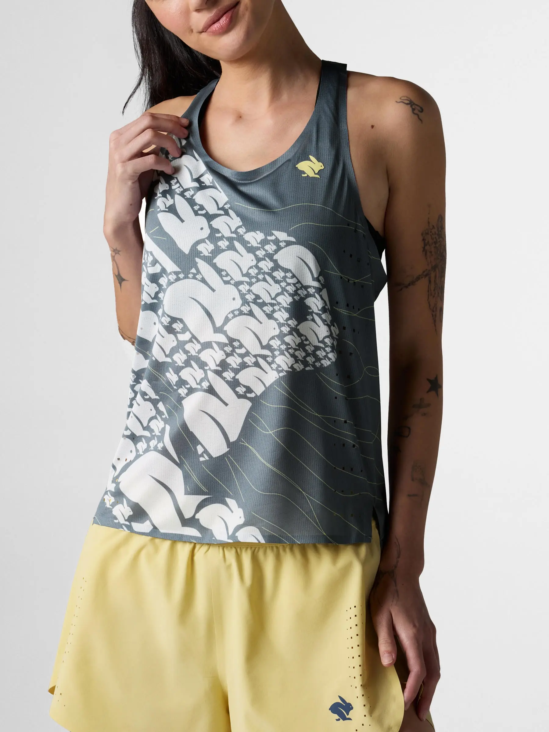 rabbit Women's Go Time Singlet Decade Edition