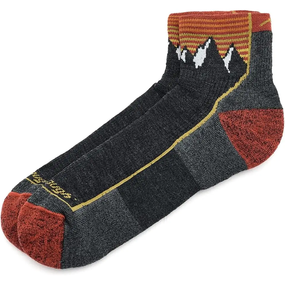 Hiker 1/4 Midweight with Cushion