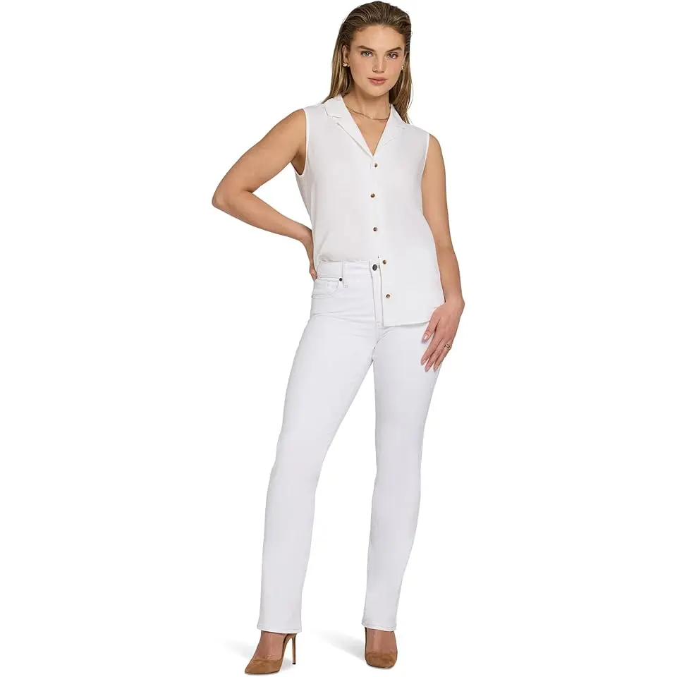 Straight Jeans in Optic White