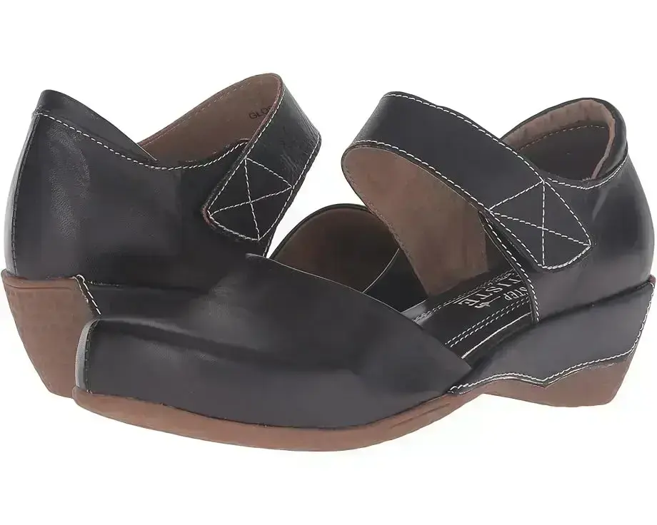 Women's L'Artiste by Spring Step Gloss