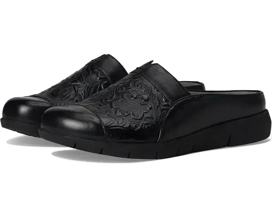 Women's SoftWalk San Marcos Tooling