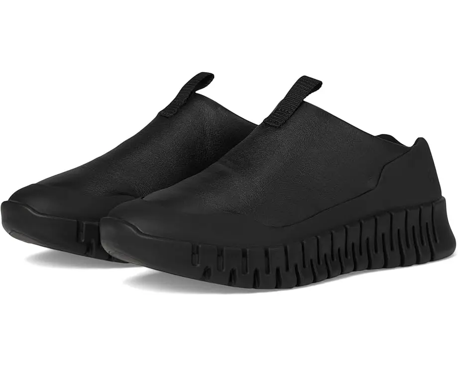 Gruuv Slip-On Sneaker