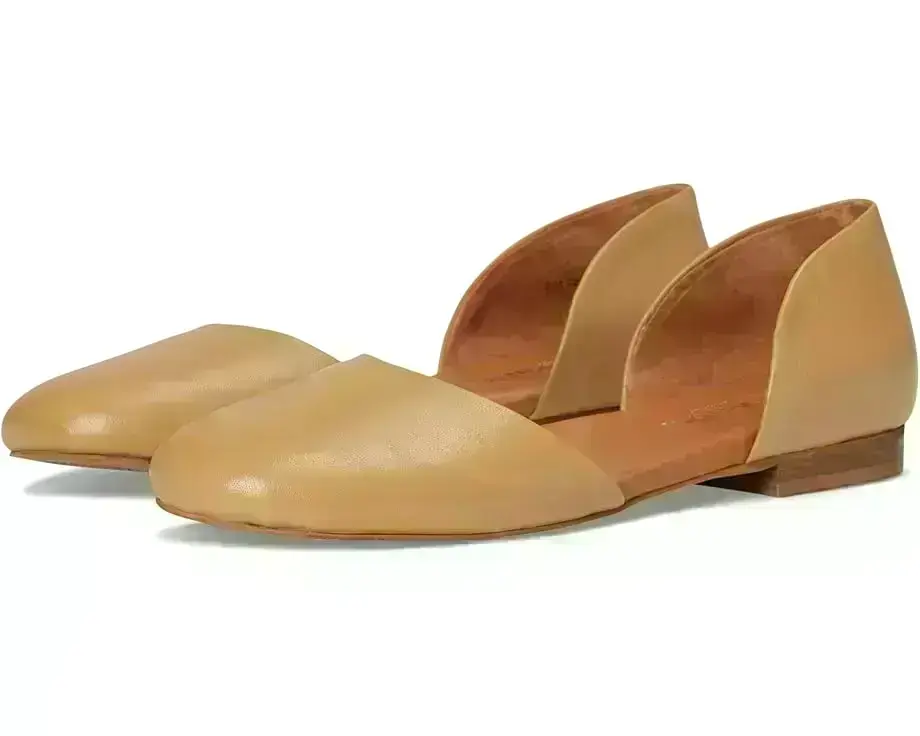 Women's SoftWalk Kamari