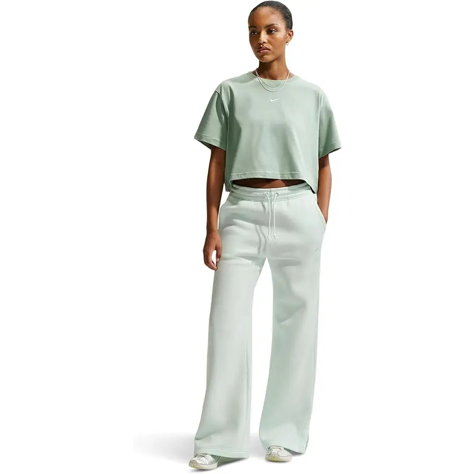 Sportswear Classic Crop Short Sleeve Tee