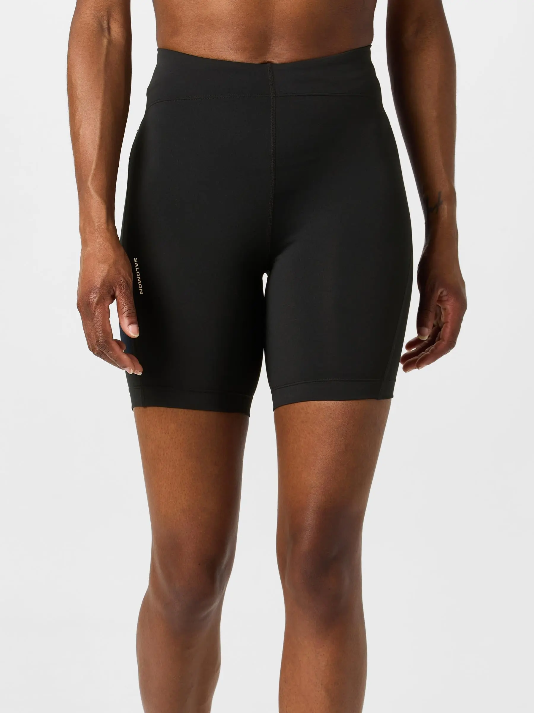 Salomon Women's Shakeout 6" Short Tight
