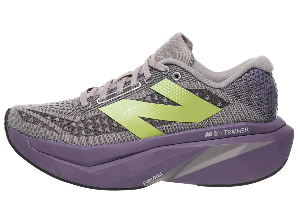 New Balance FuelCell SuperComp Trainer v3