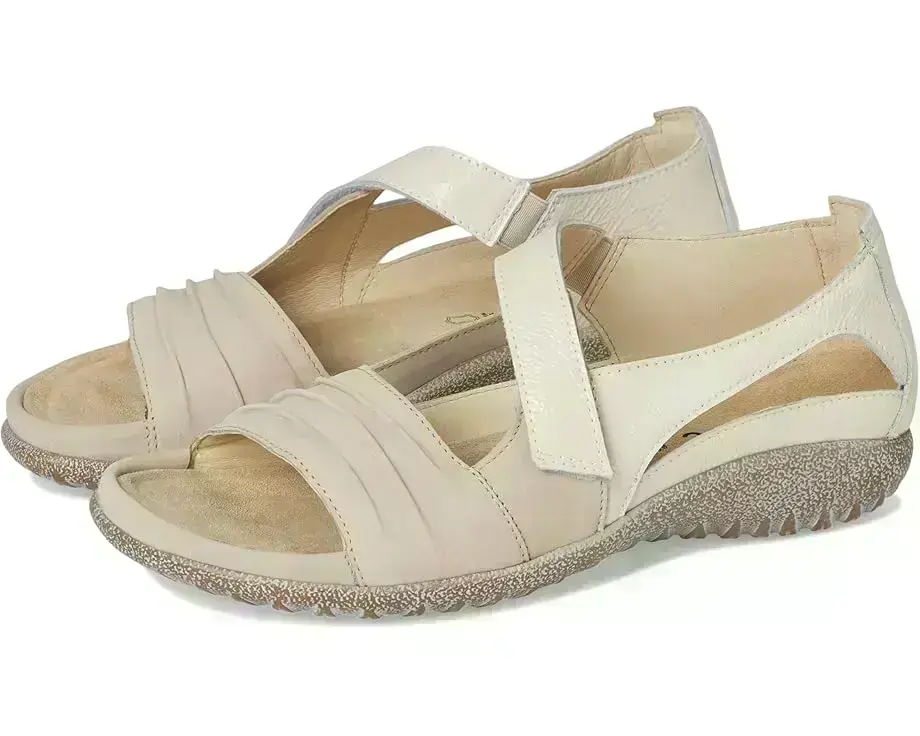 Women's Naot Papaki