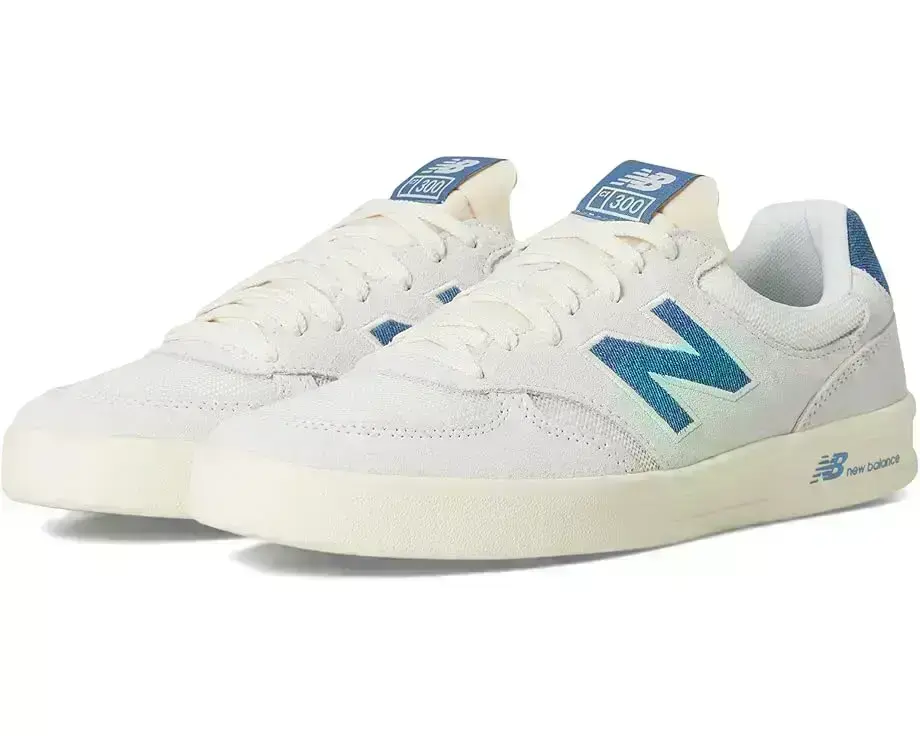 Unisex New Balance Classics 300 Court