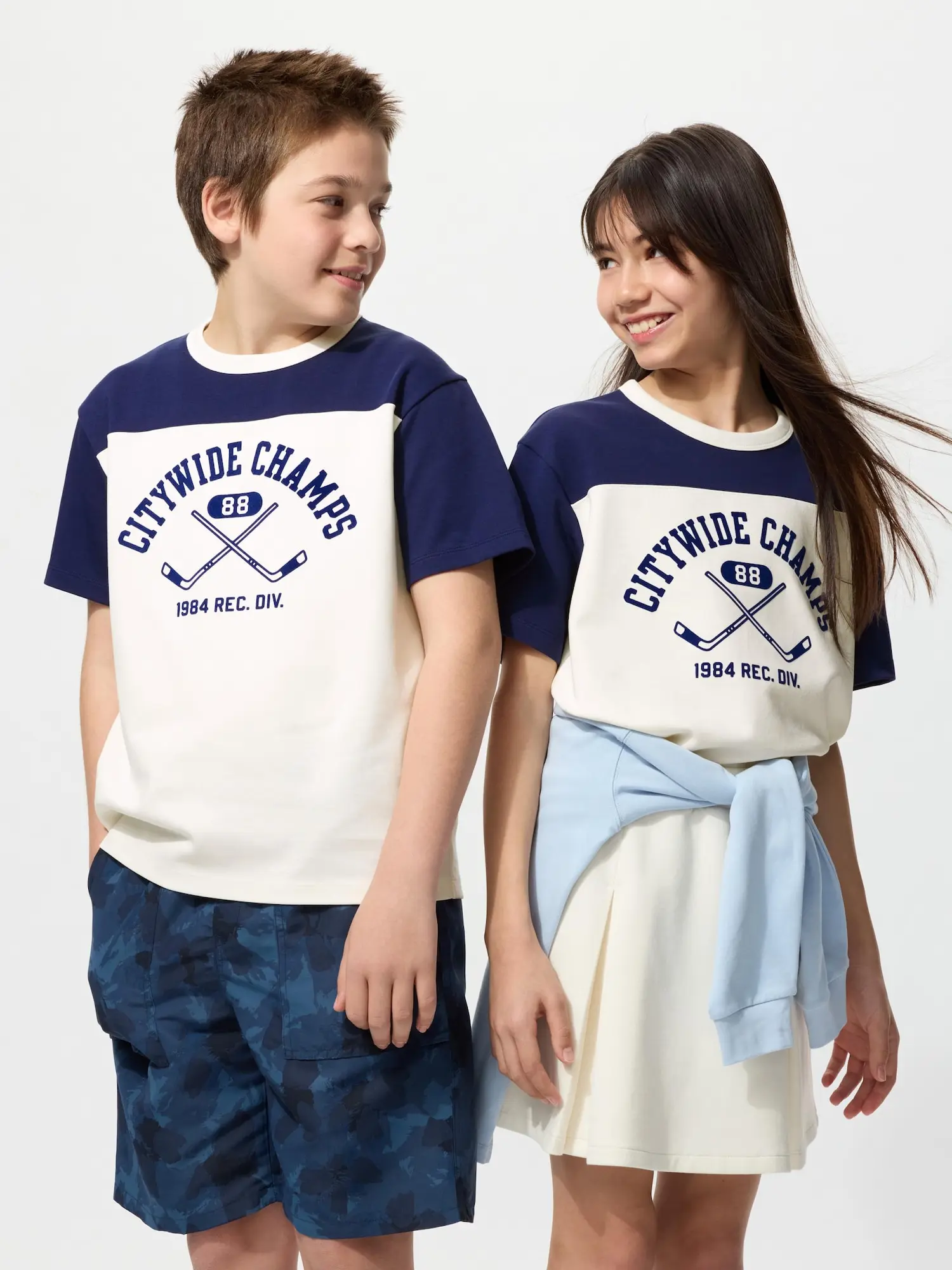 Футболка Airism Cotton Graphic с круглым вырезом горловины