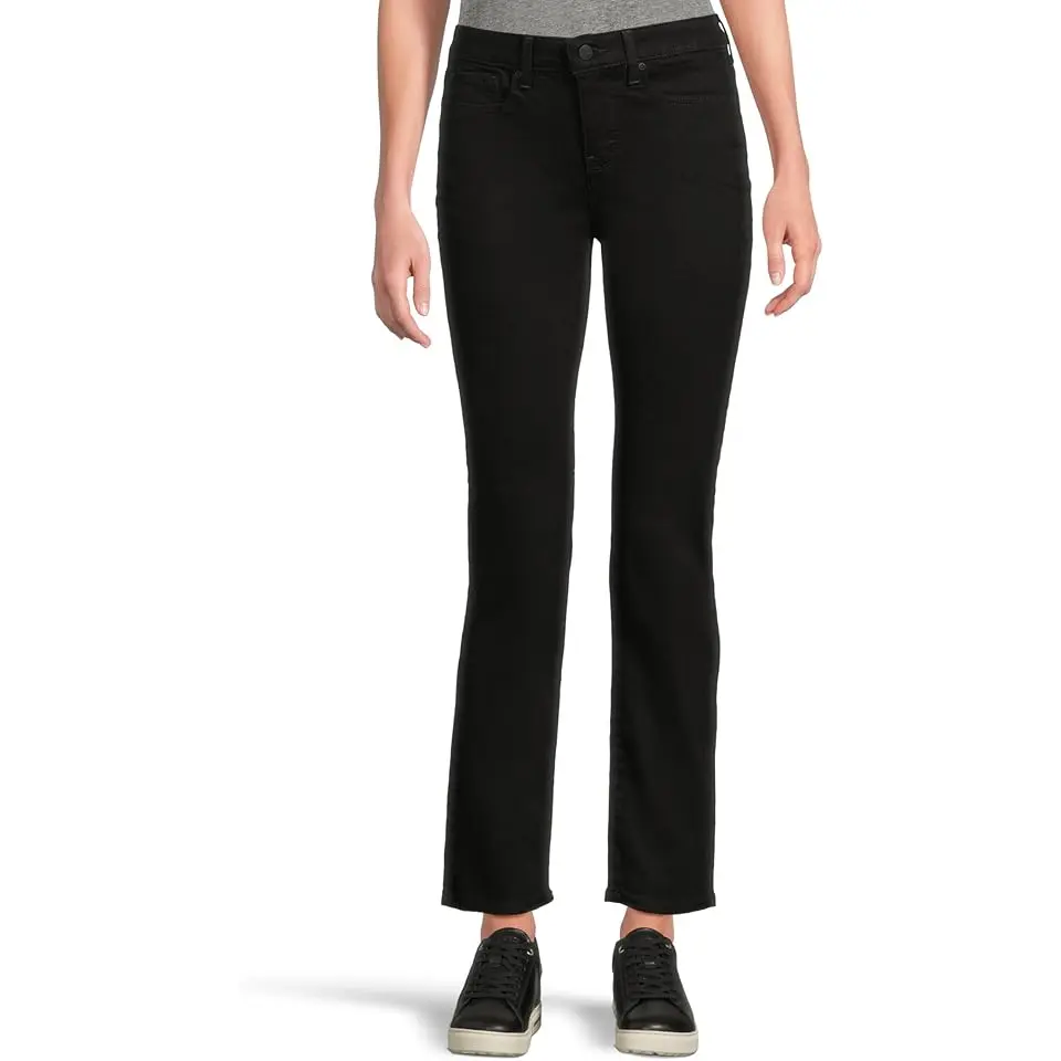 Sheri Slim in Black