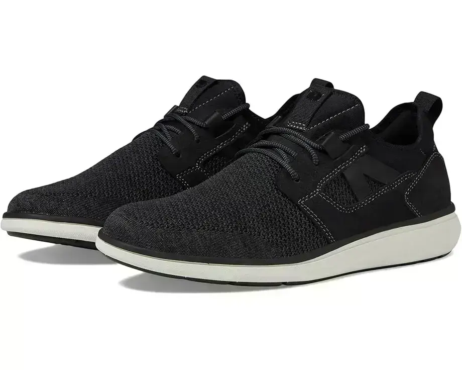 Venture Knit Plain Toe Sneaker