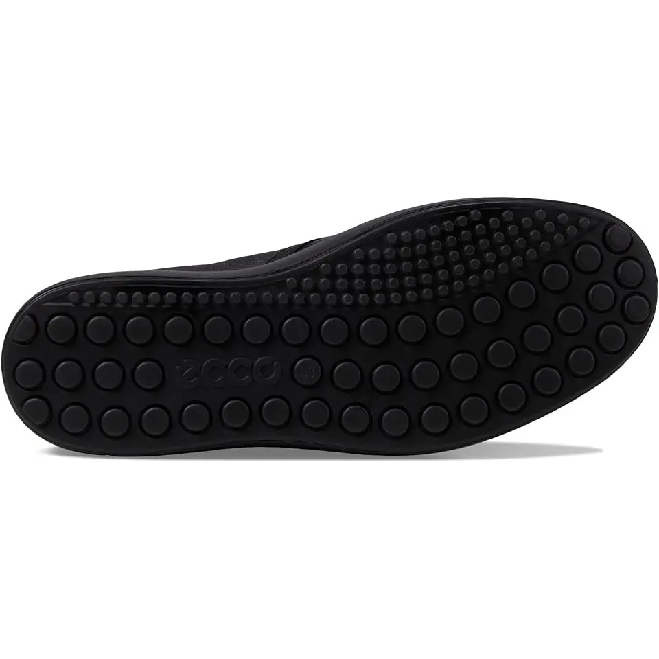Soft 7 Slip-On 2.0 Perforated