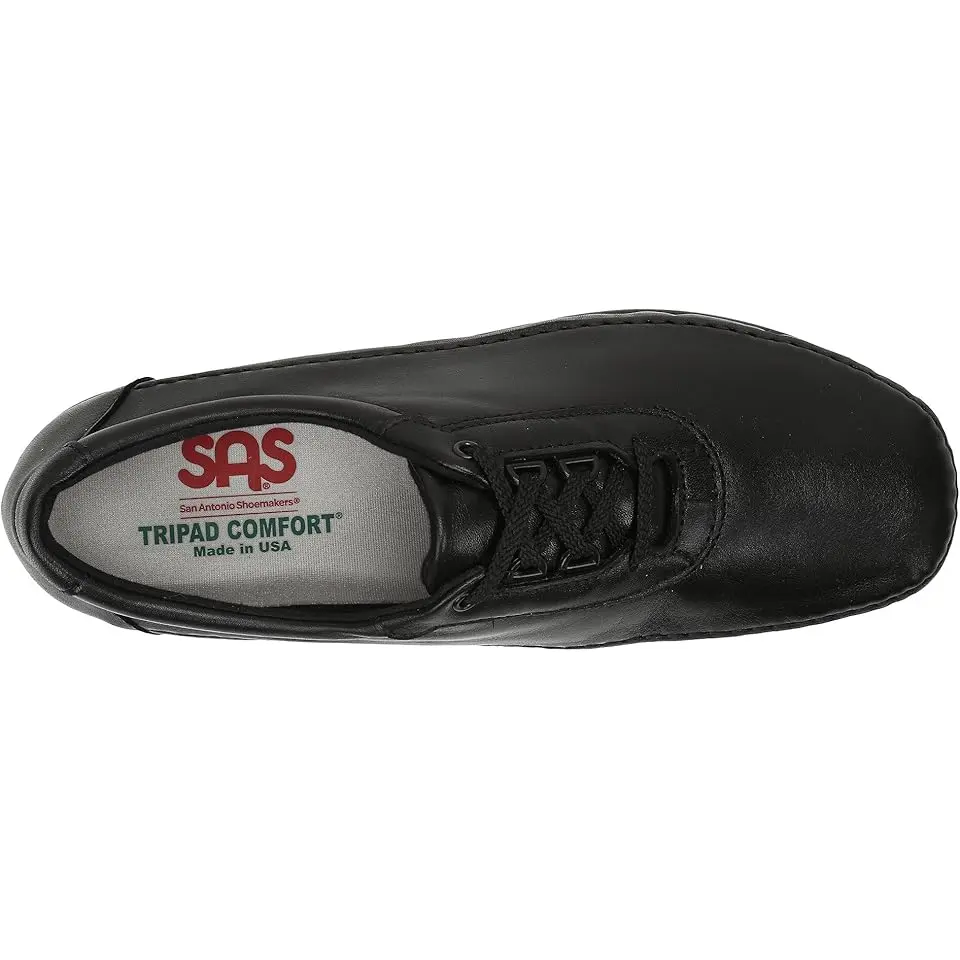 Traveler Comfort Sneaker