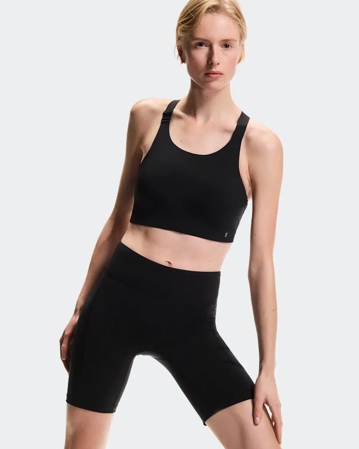 8" Performance Tights