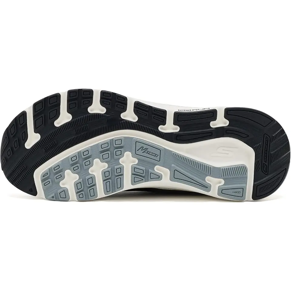Go Run Consistent 3 Hands-Free Slip-Ins