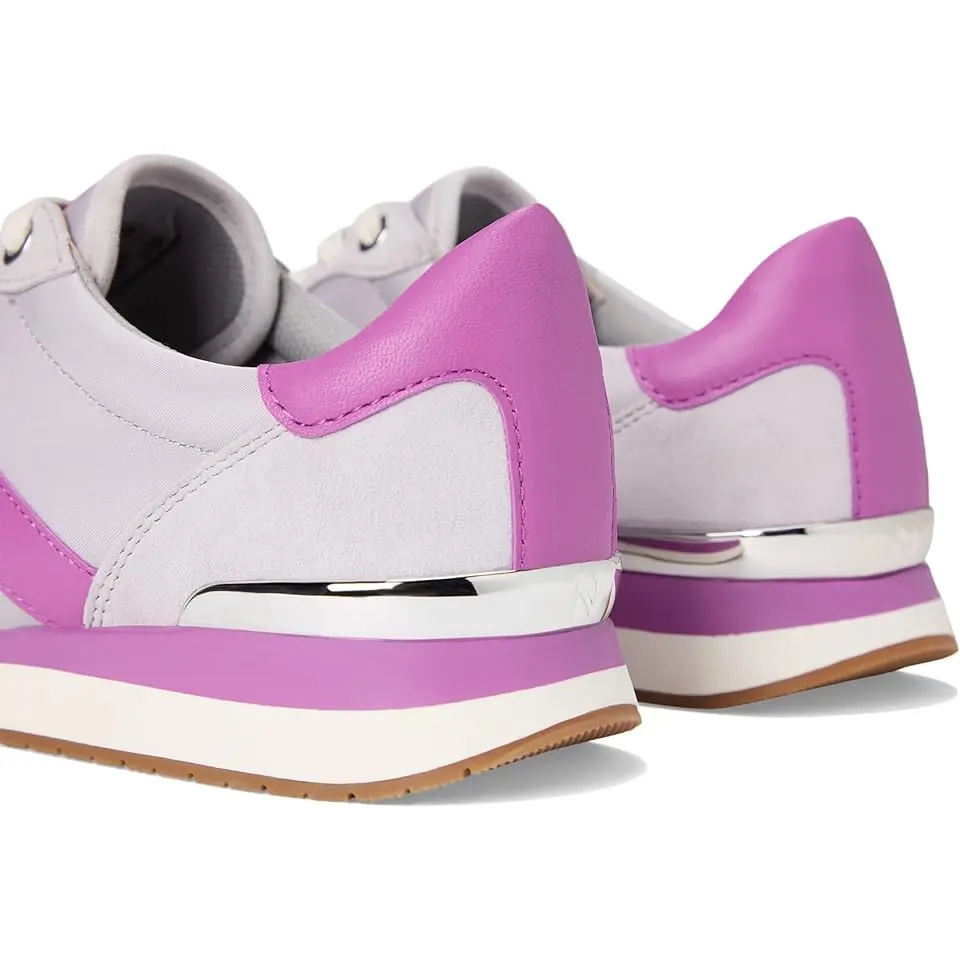 Lorena Sneakers