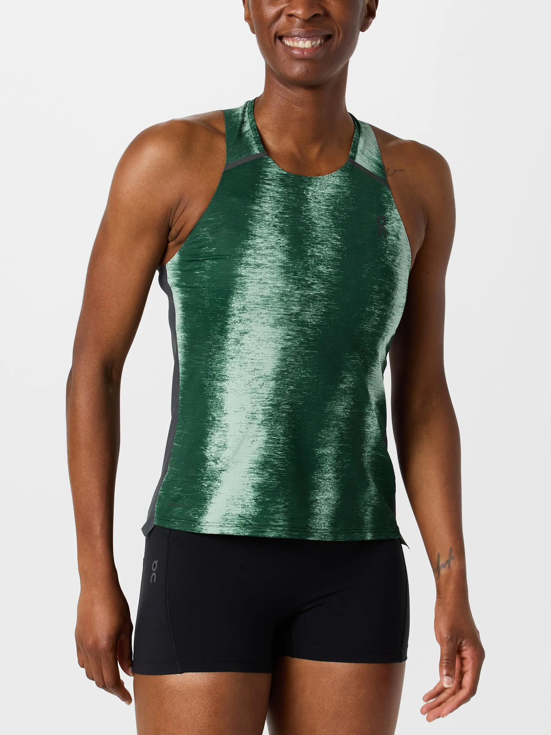 On Women's Performance Terra Tank