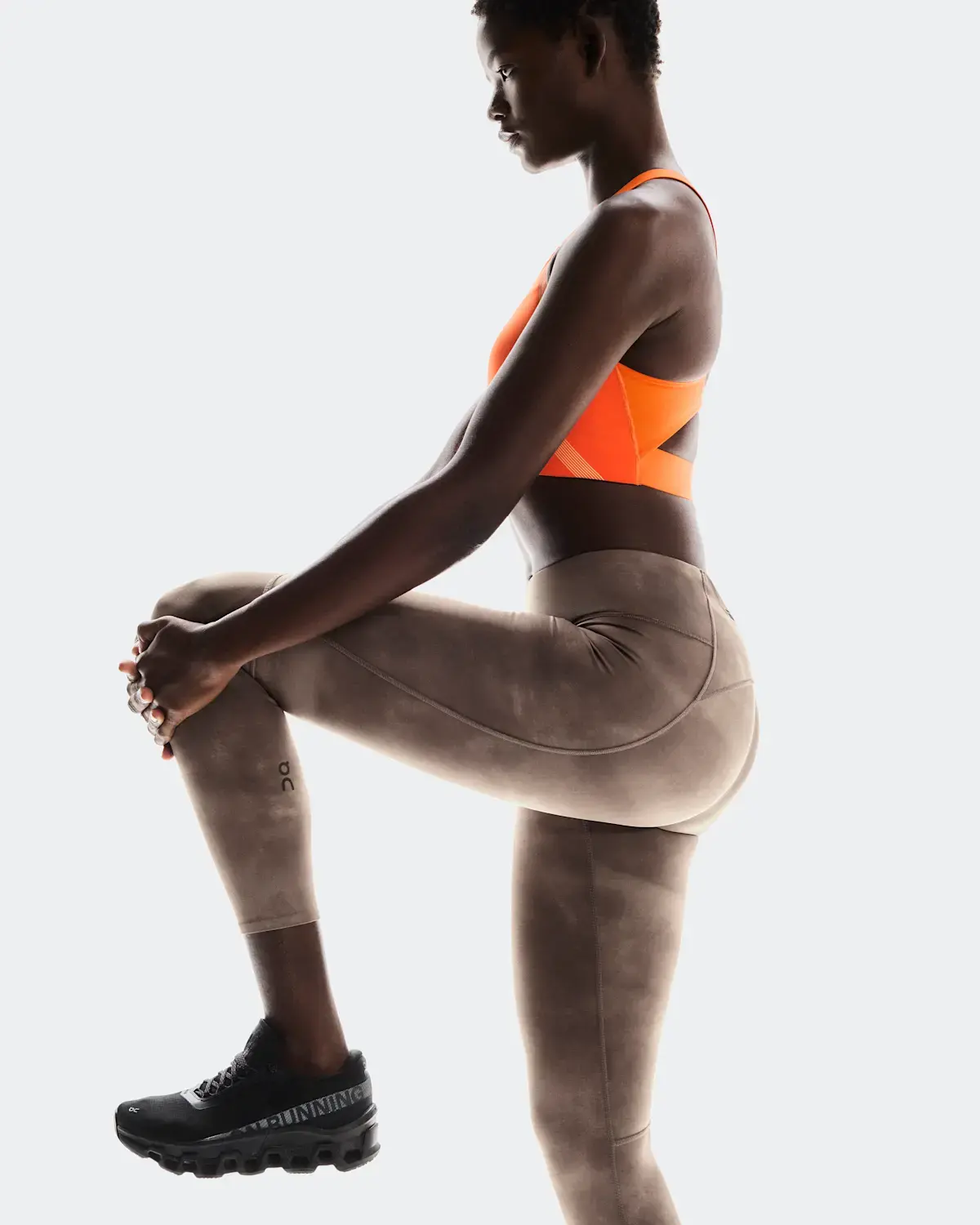 Performance Tight 7/8 AOP
