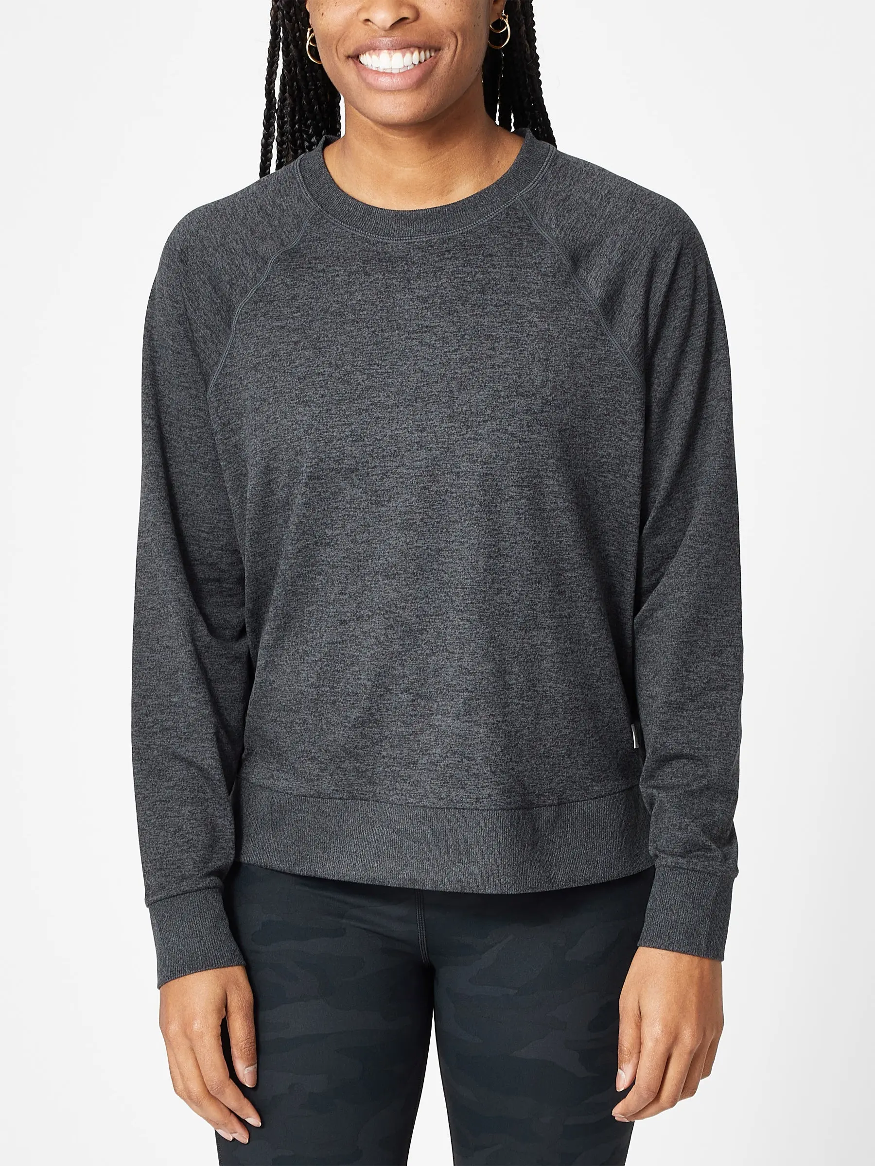 Vuori Women's Halo Crew Long Sleeve Charcoal Heather