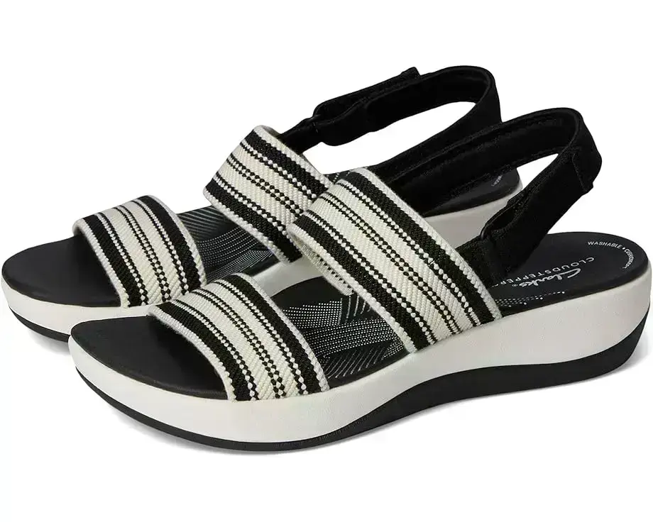 Women's Clarks Arla Stroll