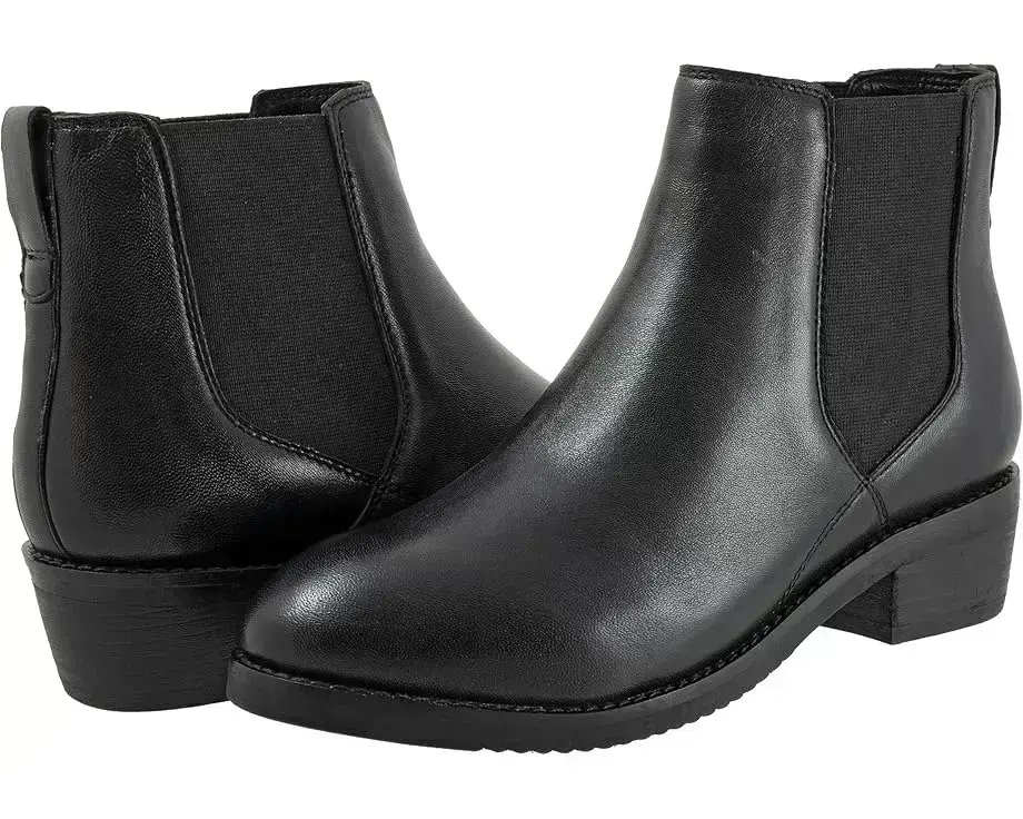 Women's SoftWalk Rana