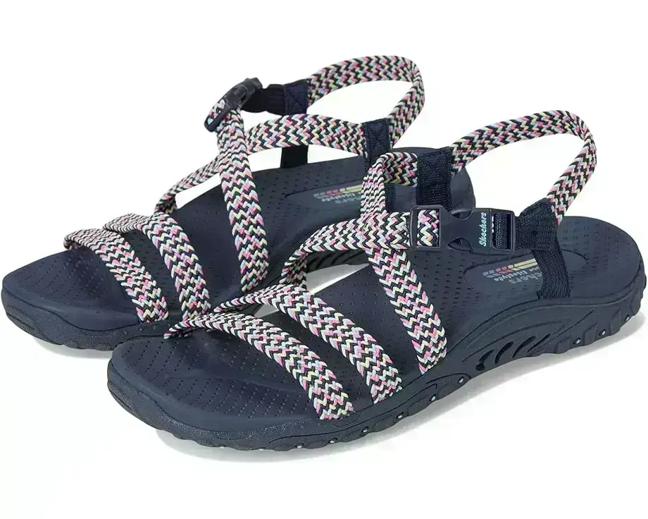 Women's SKECHERS Reggae - Adore You