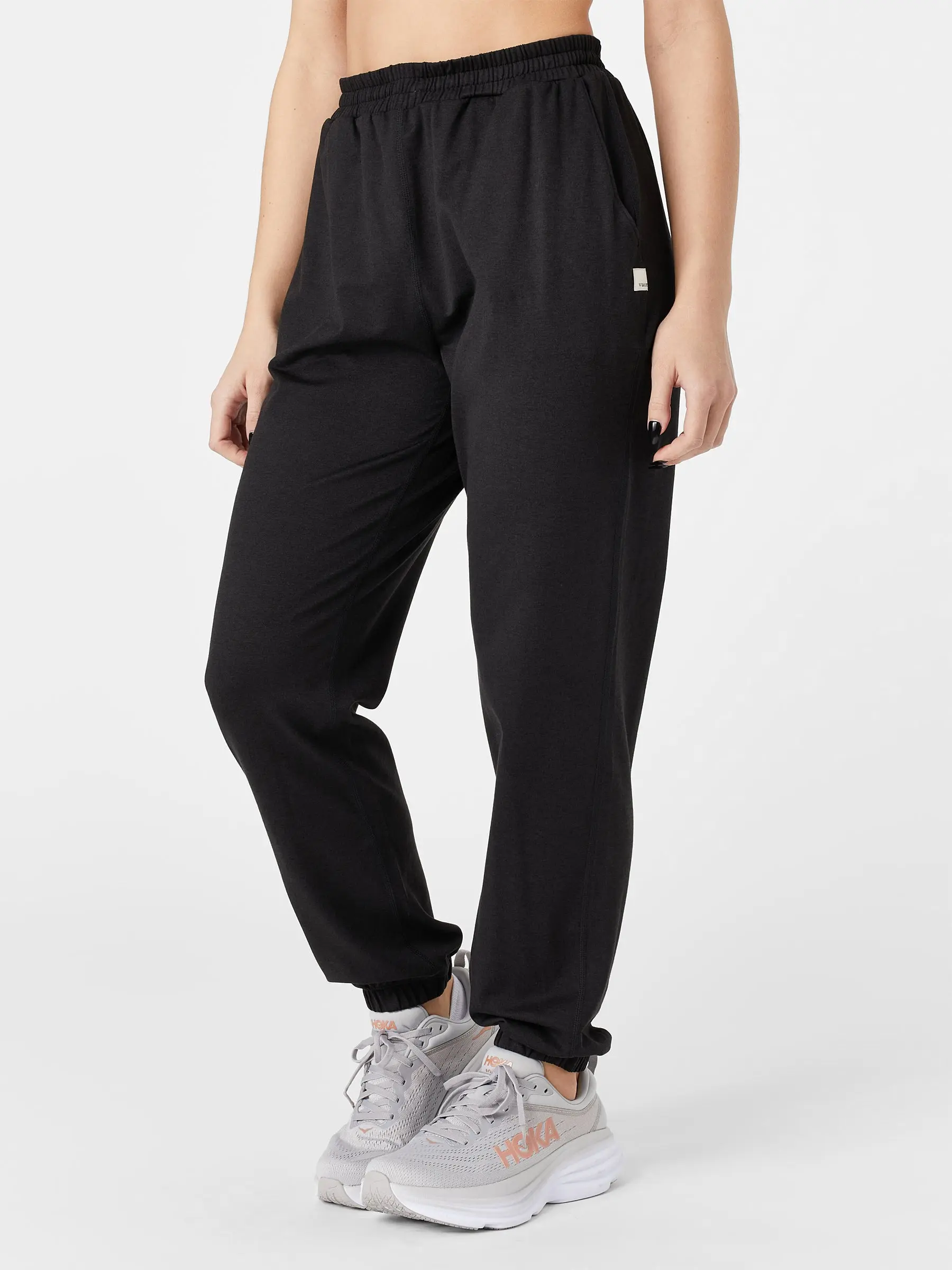 Vuori Women's Boyfriend Sweatpant Black Heather