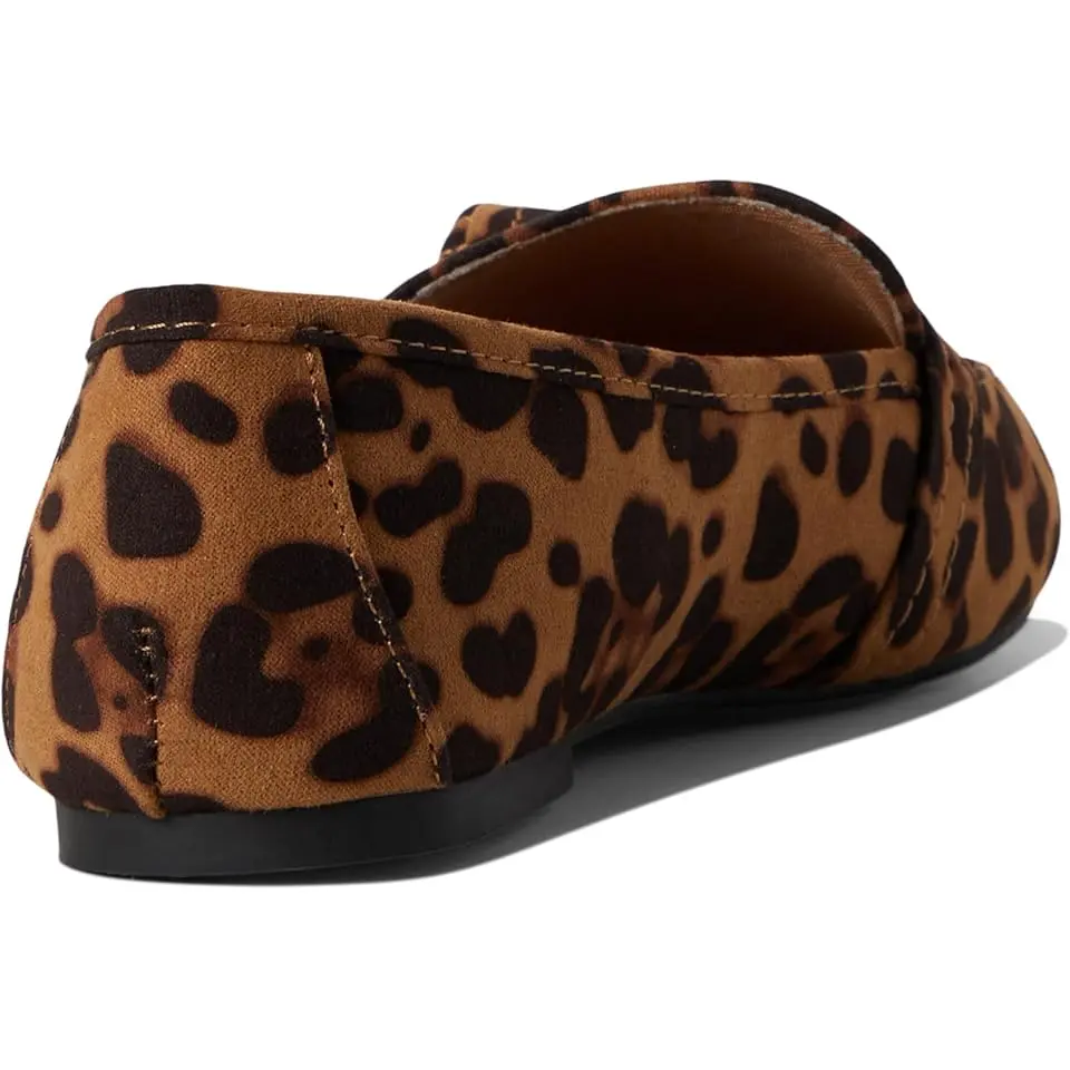 Marci Flat