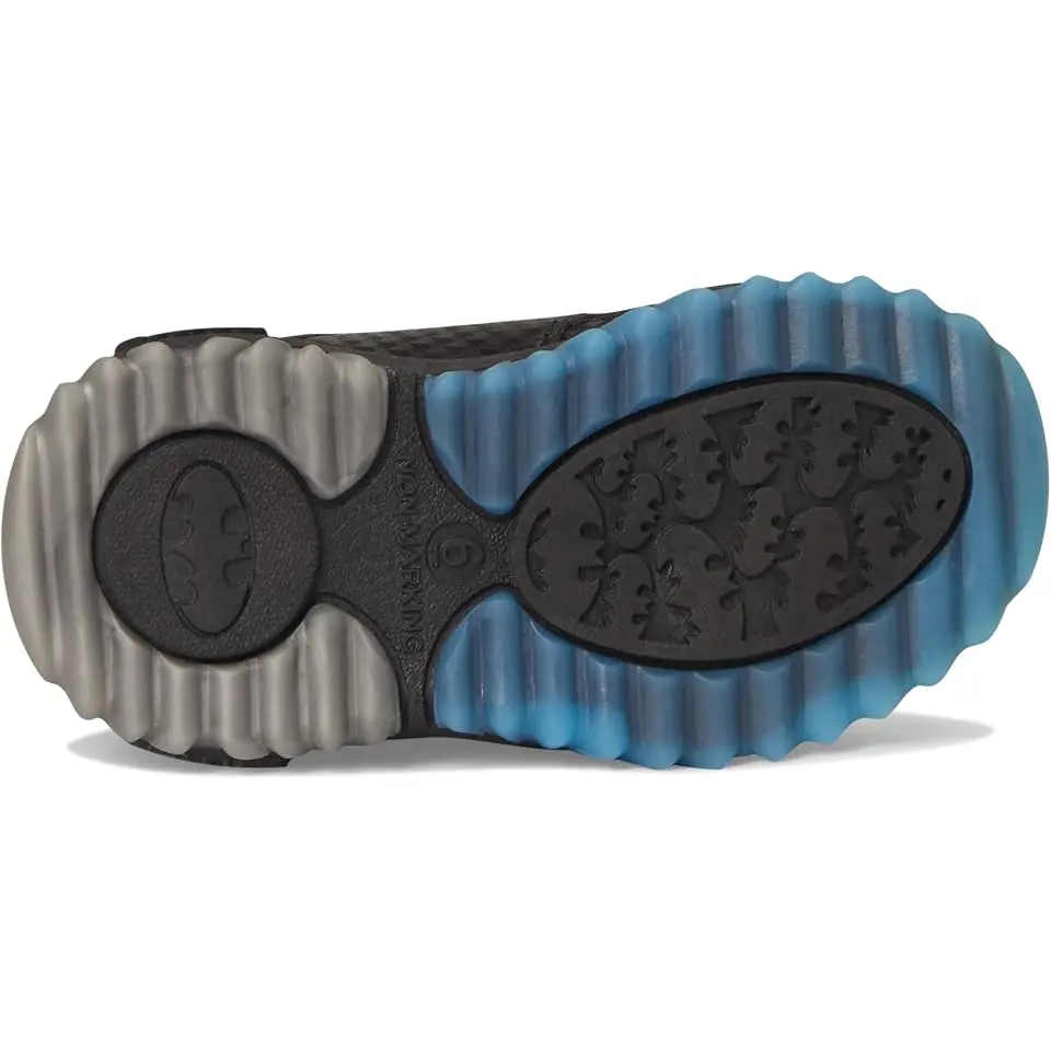 Batman Lighted Sneaker(Toddler/Little Kid)