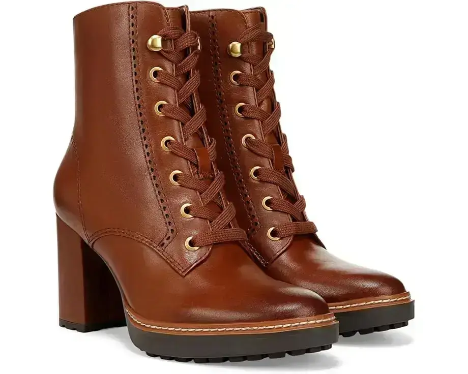 Women's Naturalizer Callie