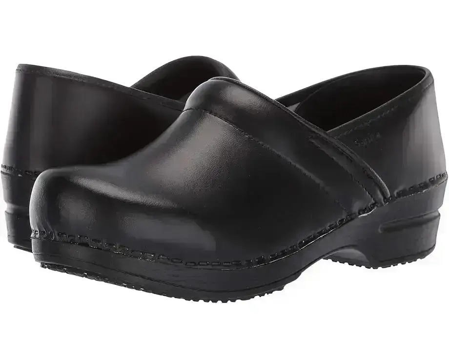 Women's Sanita Aubrey
