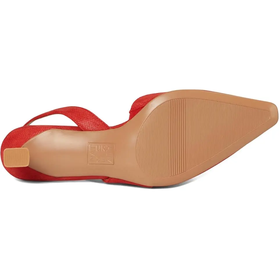 Dalary Slingback Pumps
