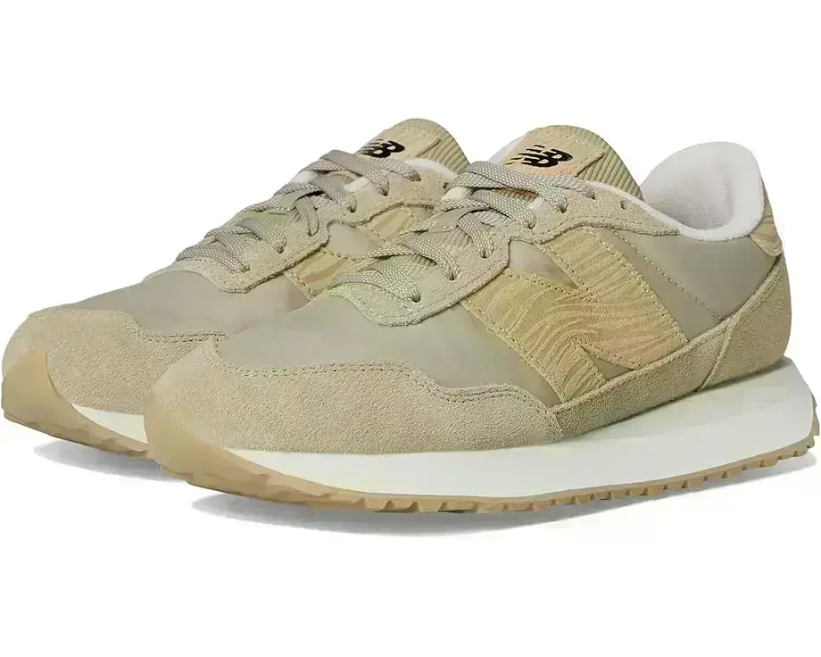 Women's New Balance Classics 237v1