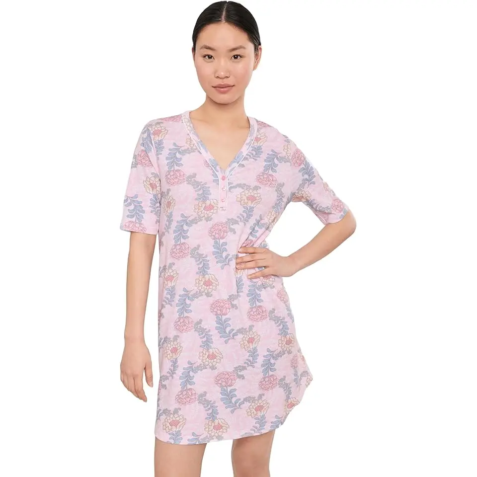 Short Sleeve Crew Neck Blouse