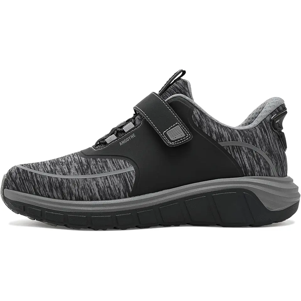 No. 45 Sport Joggers w/ Heel Assist