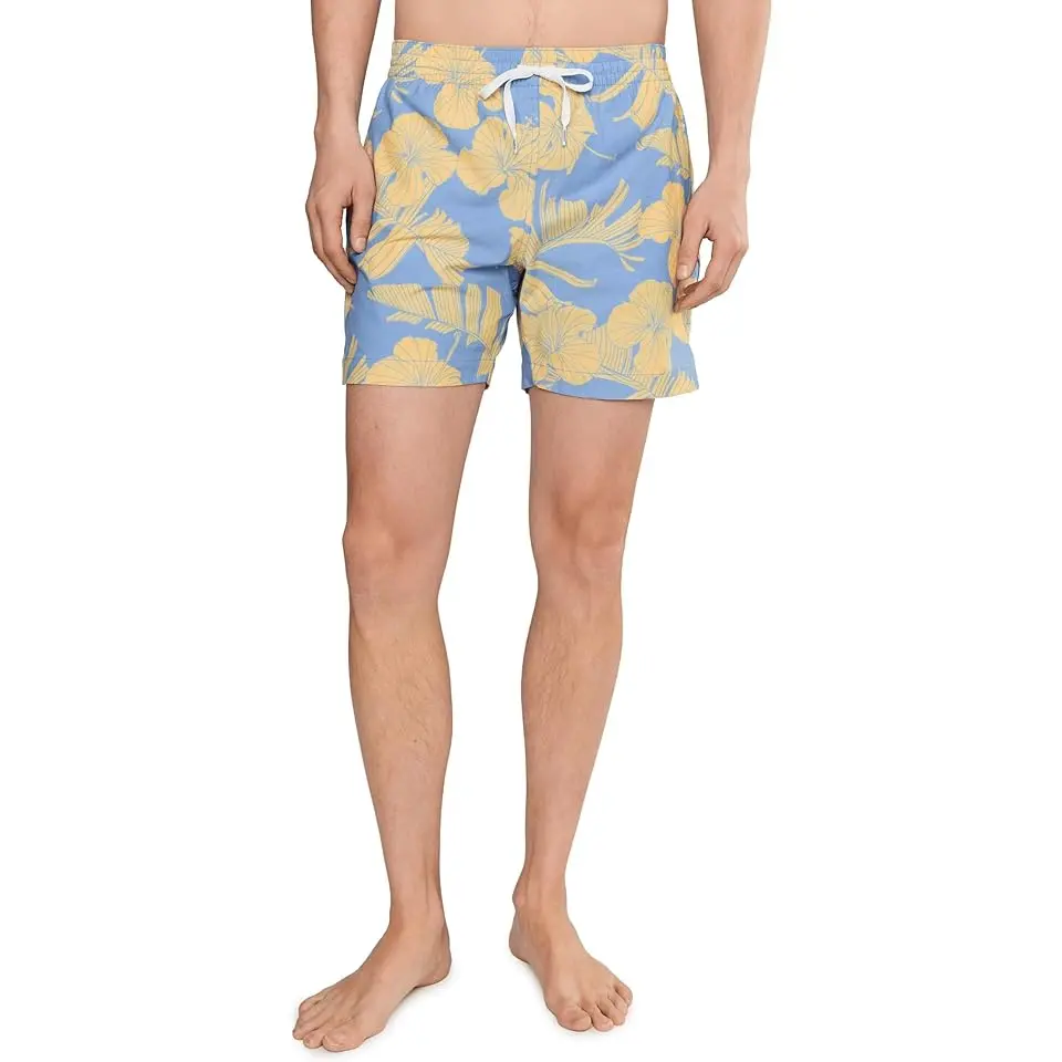 The Gold Coasts 5.5" (Classic Lined Swim Trunks)