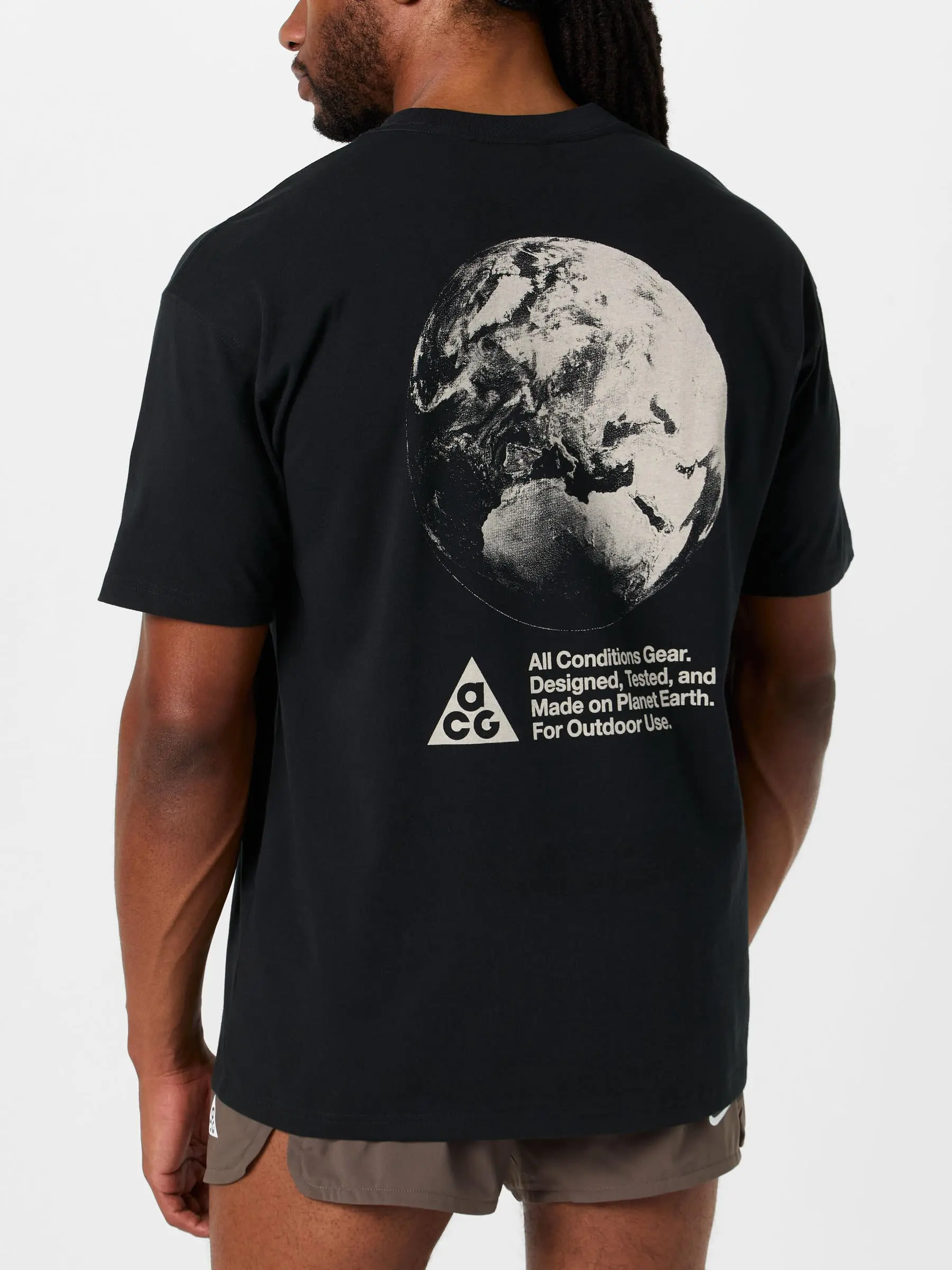 Nike Men's ACG Dri-FIT Explore Camp Short Sleeve