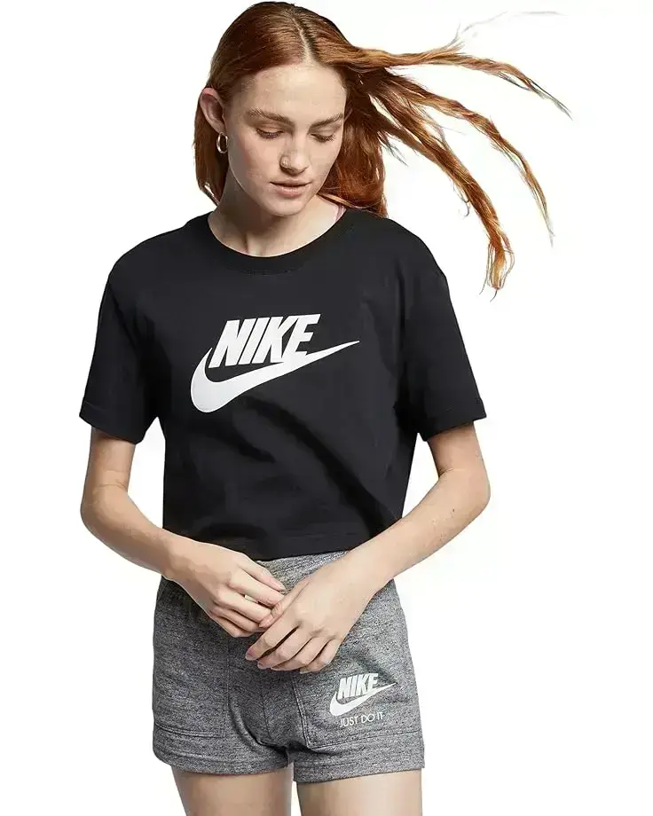 Women's Nike Sportswear Essential Club Cropped Logo T-shirt