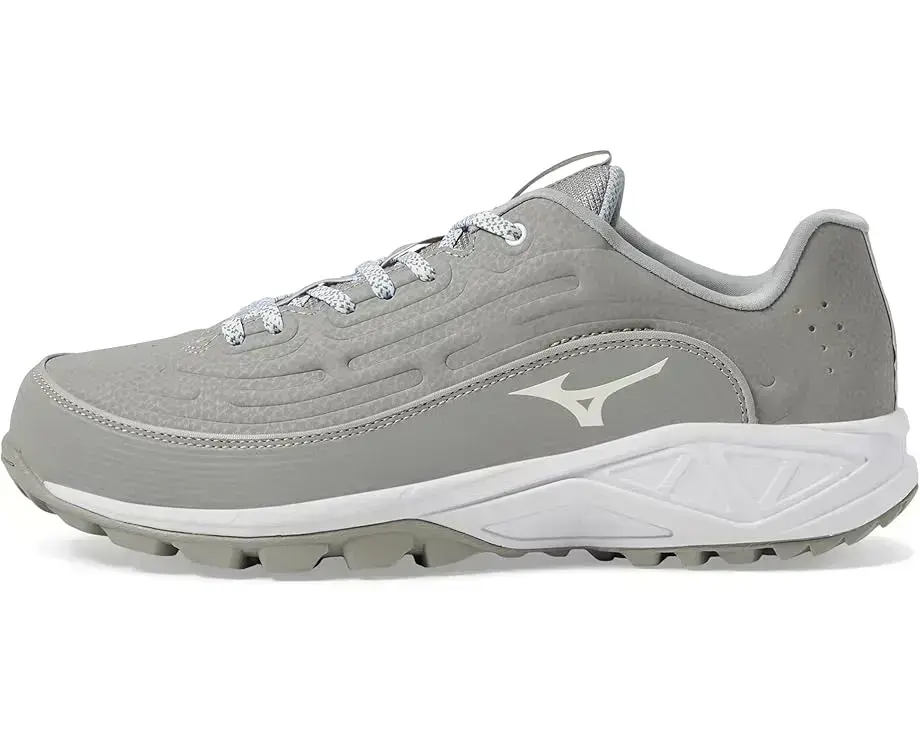 Women's Mizuno Ambition 3 FP Low AS Softball Cleats
