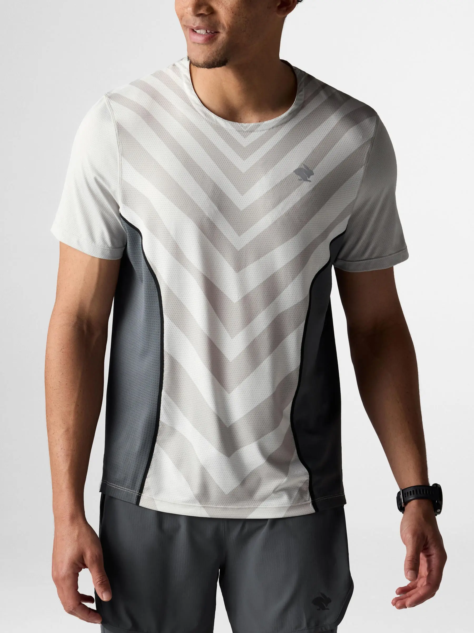 rabbit Men's Gray Zebra Tempo Short Sleeve