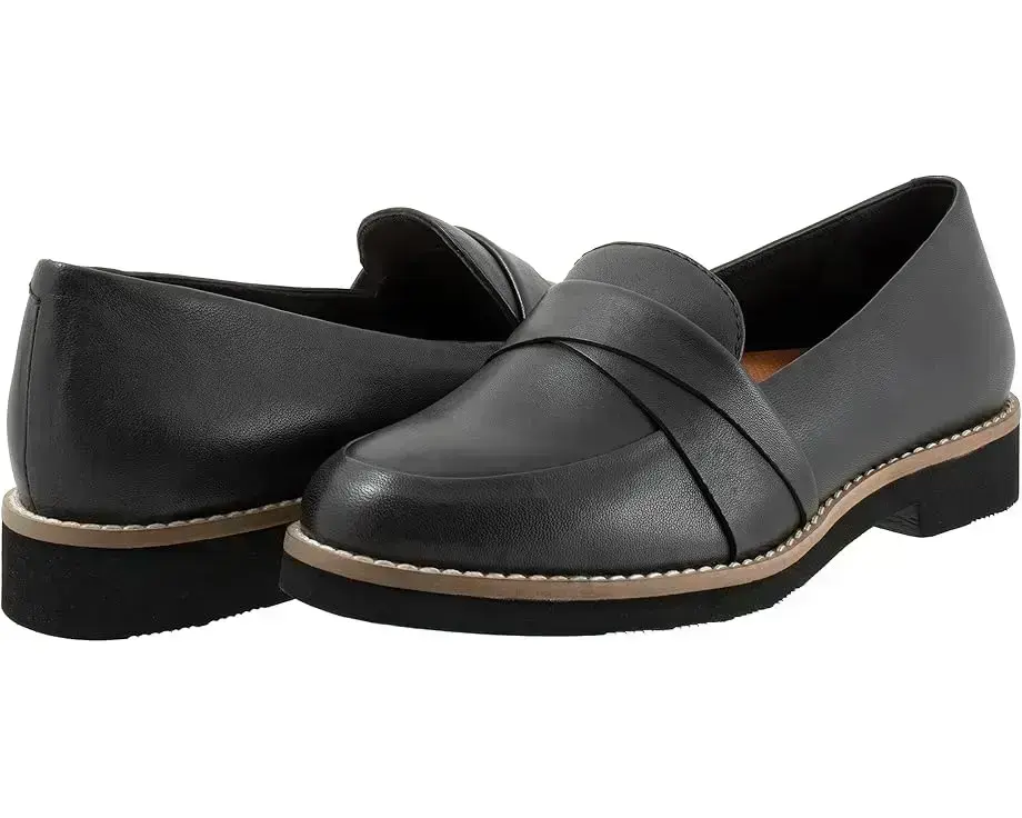 Women's SoftWalk Walsh
