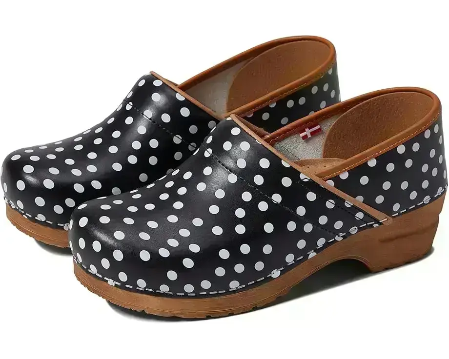 Women's Sanita Roxbury
