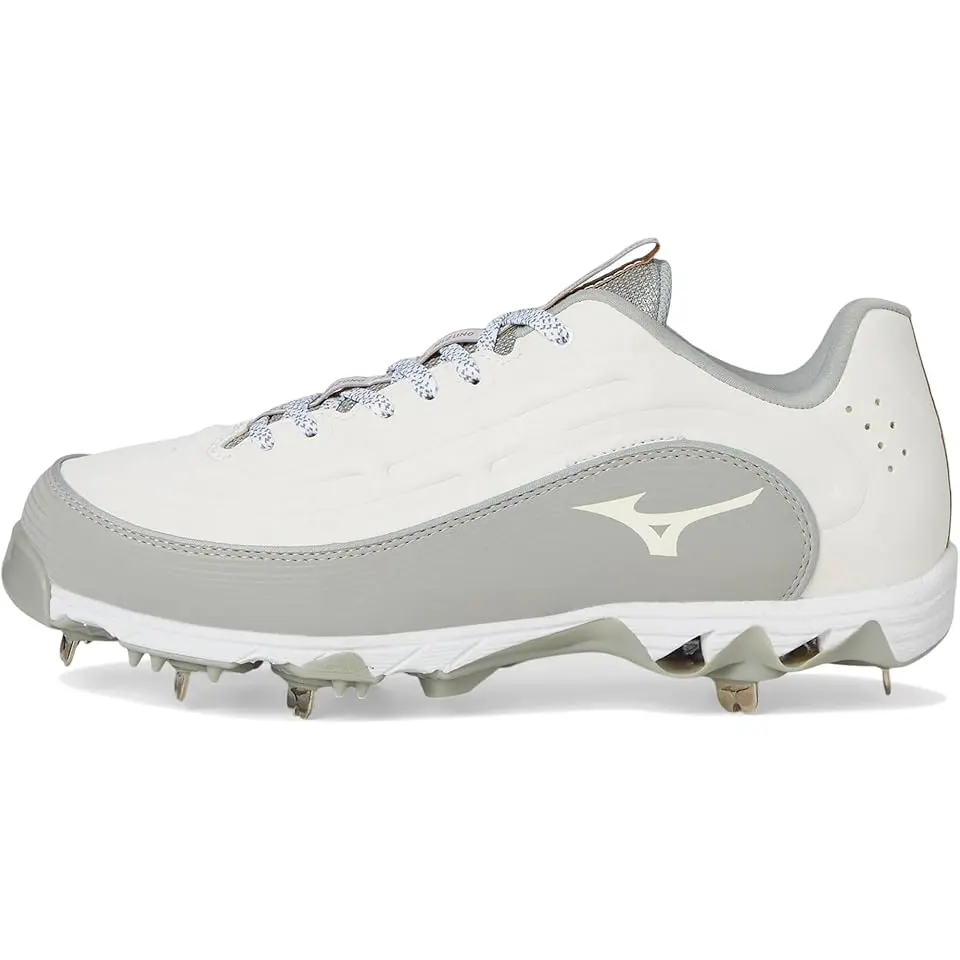 9-Spike Swift 8 Low Metal
