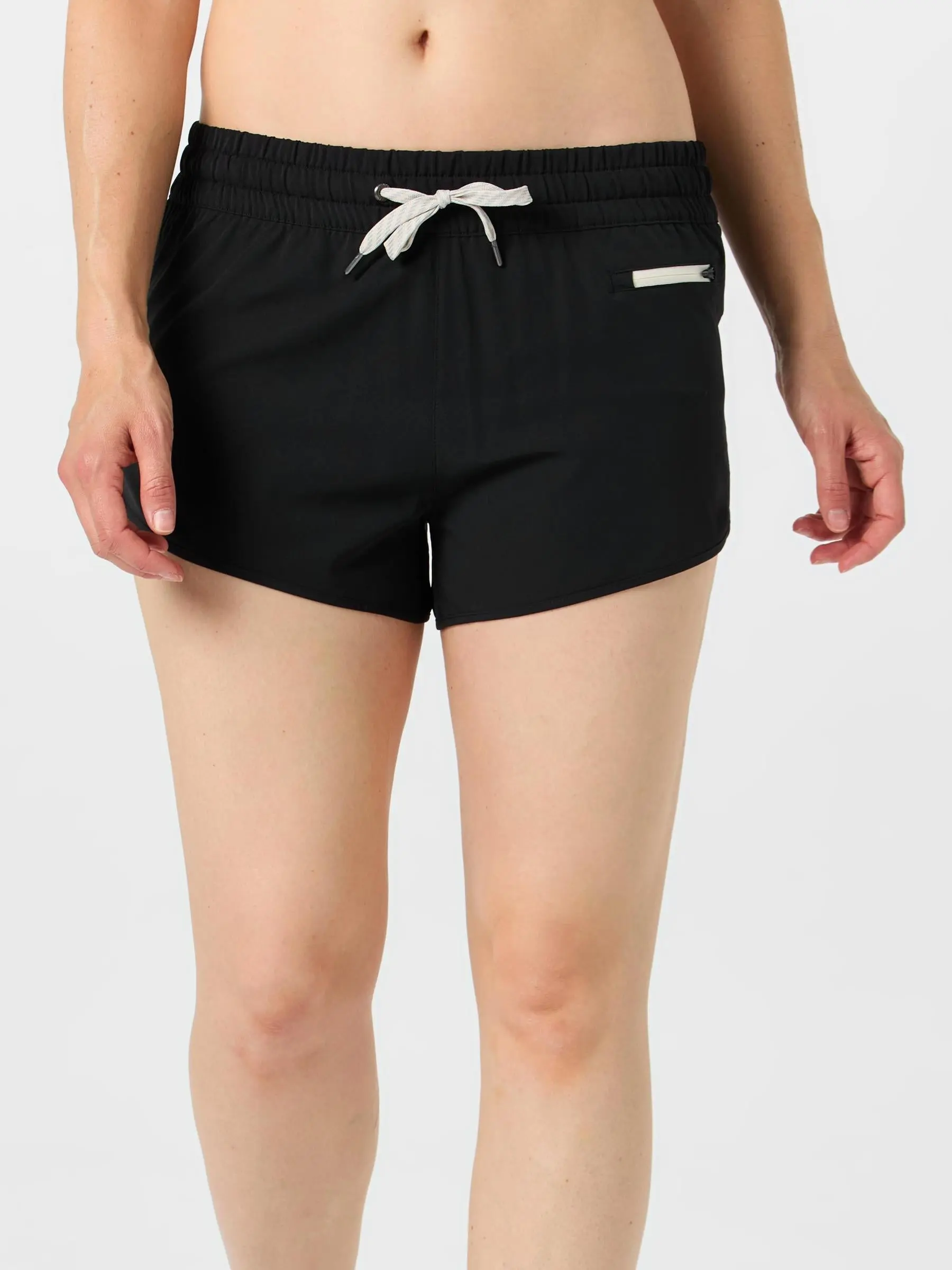 Vuori Women's Clementine 2.0 2.5" Short 