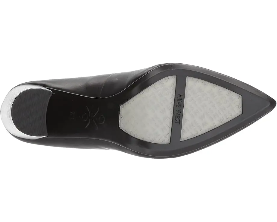 Astoria9x9  Block Heel Pump