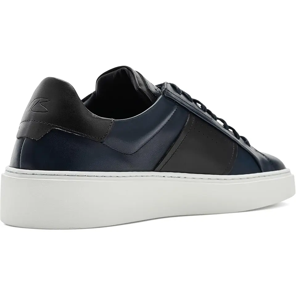 Dion Sneakers