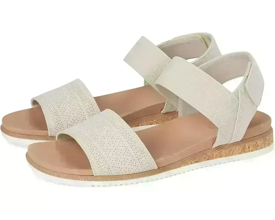 Women's BOBS from SKECHERS Desert Kiss Low - Top Look