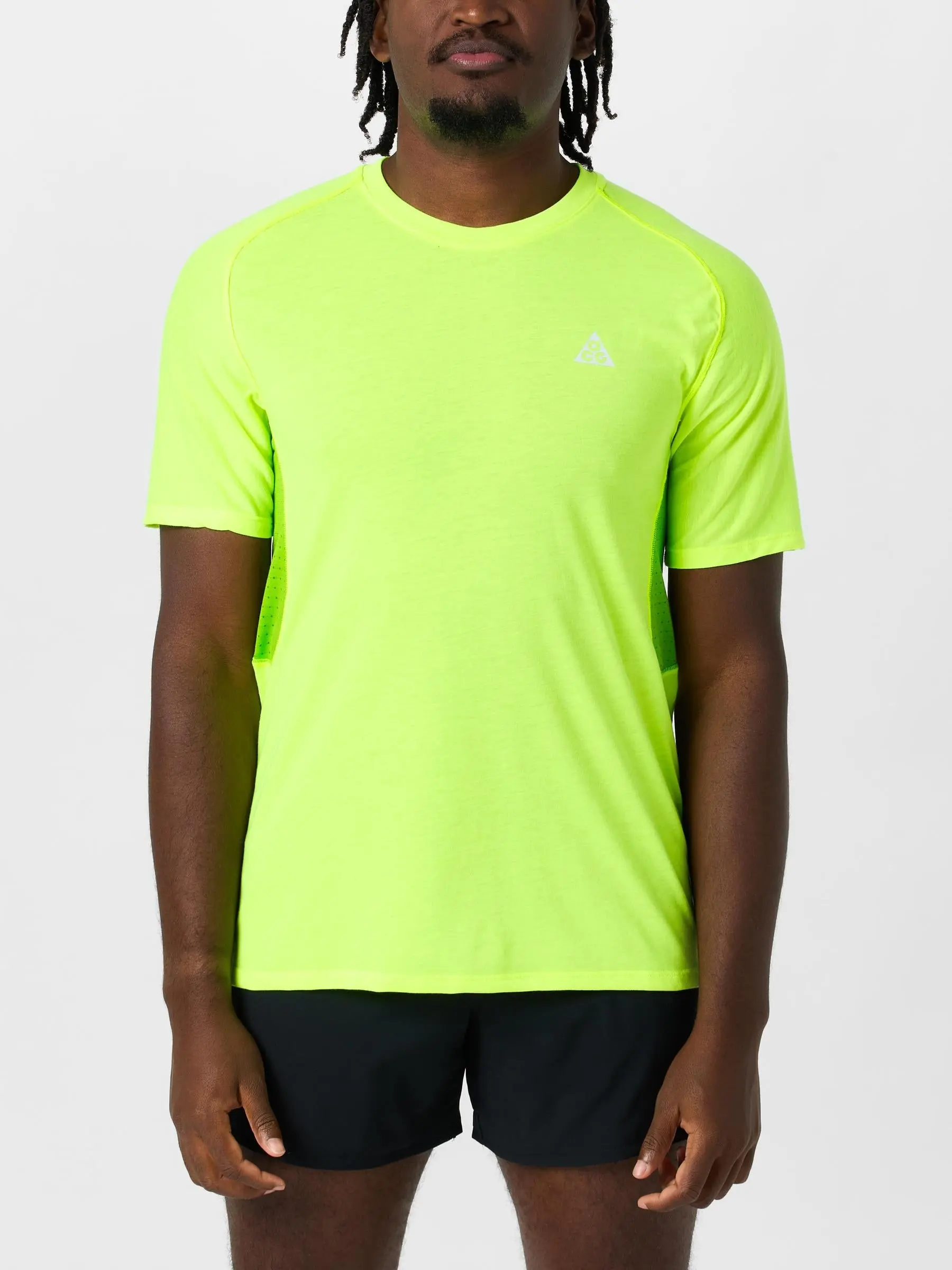 Nike Men's ACG Dri-FIT ADV Solar Chase Short Sleeve