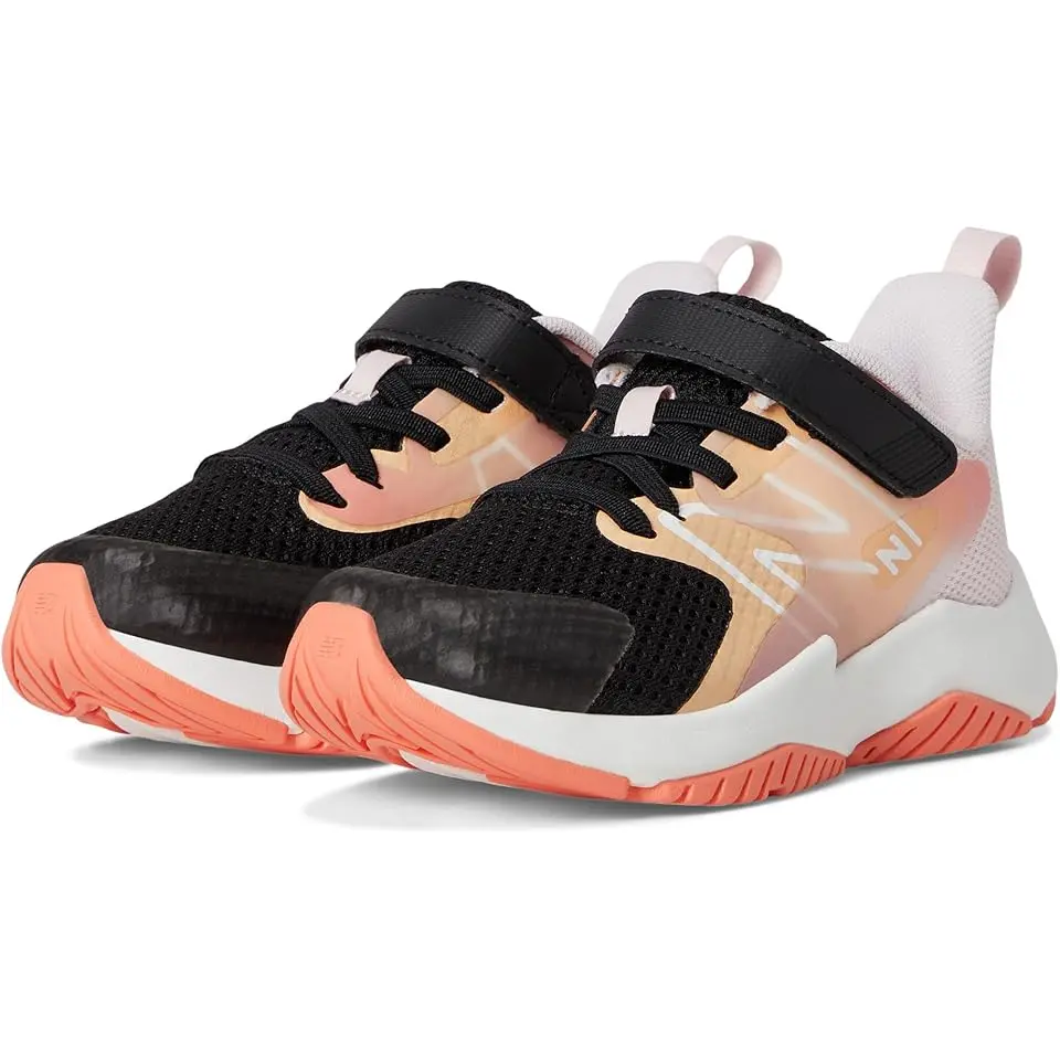 Rave Run v2 Bungee Lace with Top Strap (Little Kid/Big Kid)