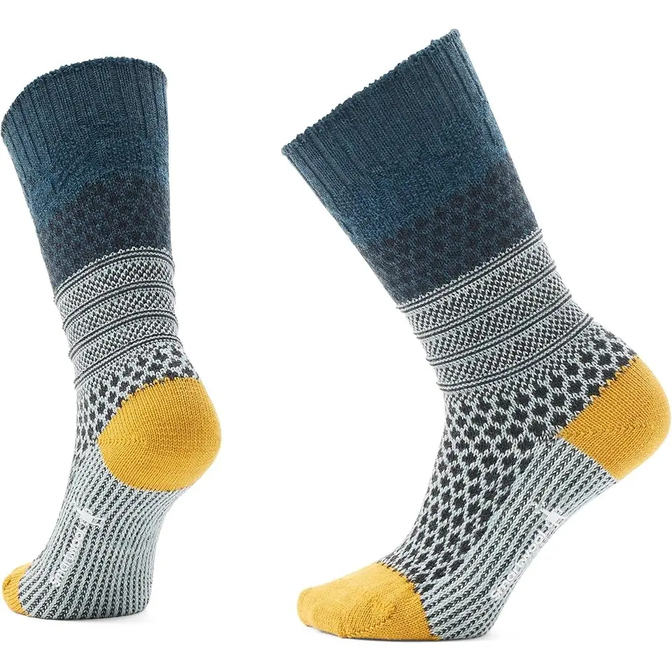 Everyday Popcorn Cable Crew Socks